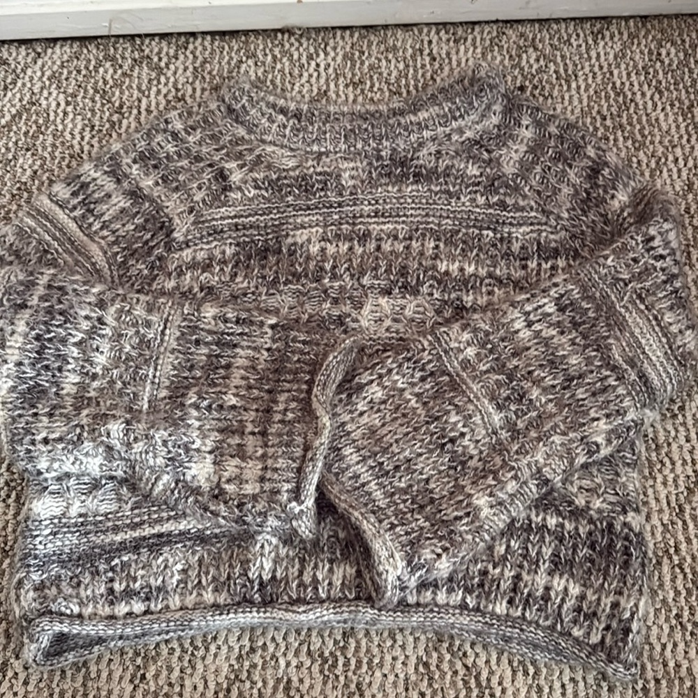 Cropped sweatshirt